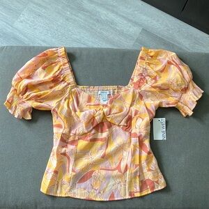 New Nine West Floral Puff Sleeve Twist Front Top